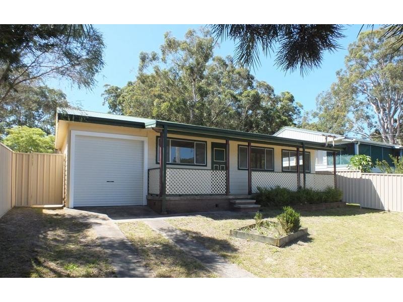 50 Meredith Avenue, Lemon Tree Passage NSW 2319