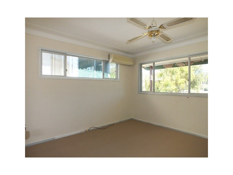 50 Meredith Avenue, Lemon Tree Passage NSW 2319