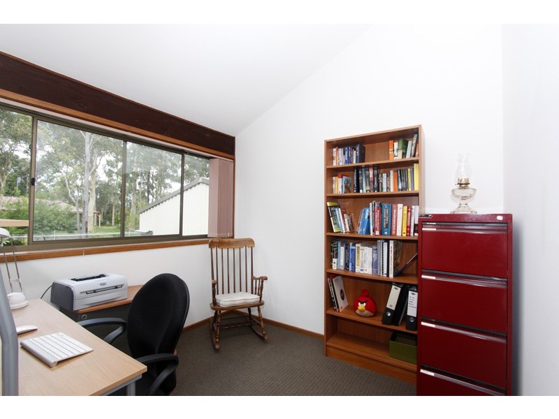 10 Court Road, Medowie NSW 2318