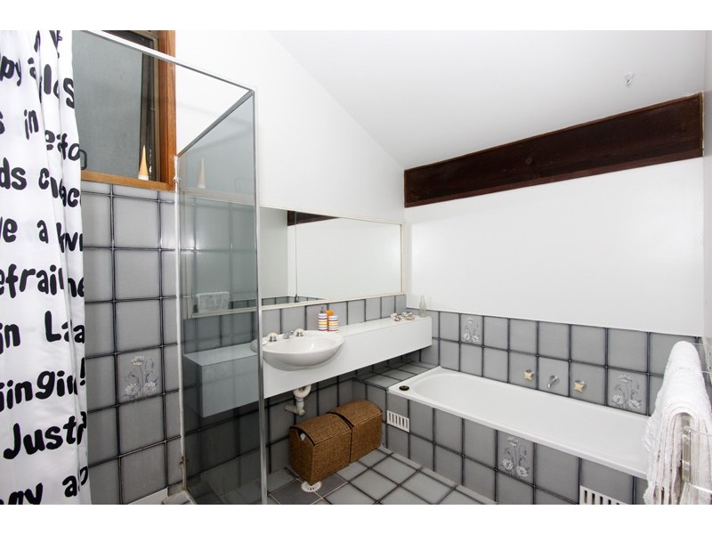10 Court Road, Medowie NSW 2318