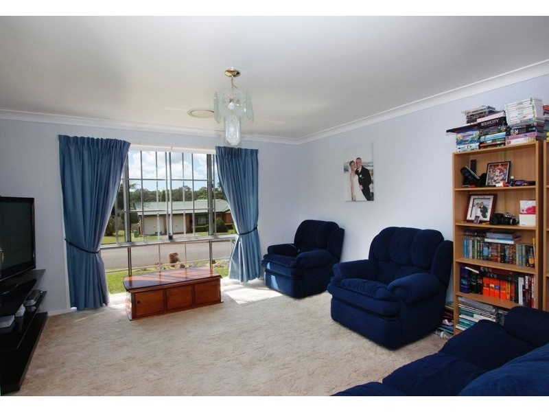19 Laurina St, Medowie NSW 2318