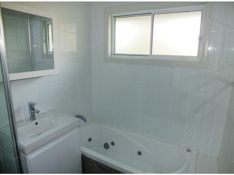 2/807A Medowie Road, Medowie NSW 2318