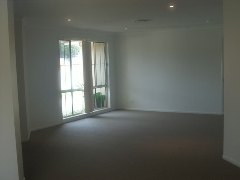 6 Sturt Close, Medowie NSW 2318