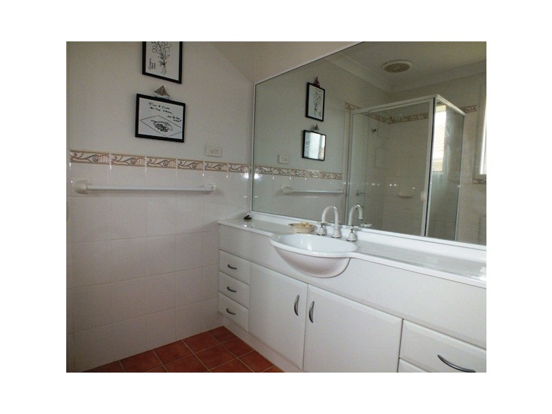 6 Sandalwood Drive, Medowie NSW 2318