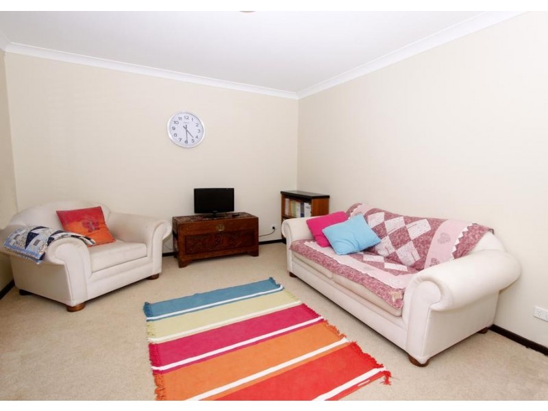 37 Rookes Road, Salt Ash NSW 2318