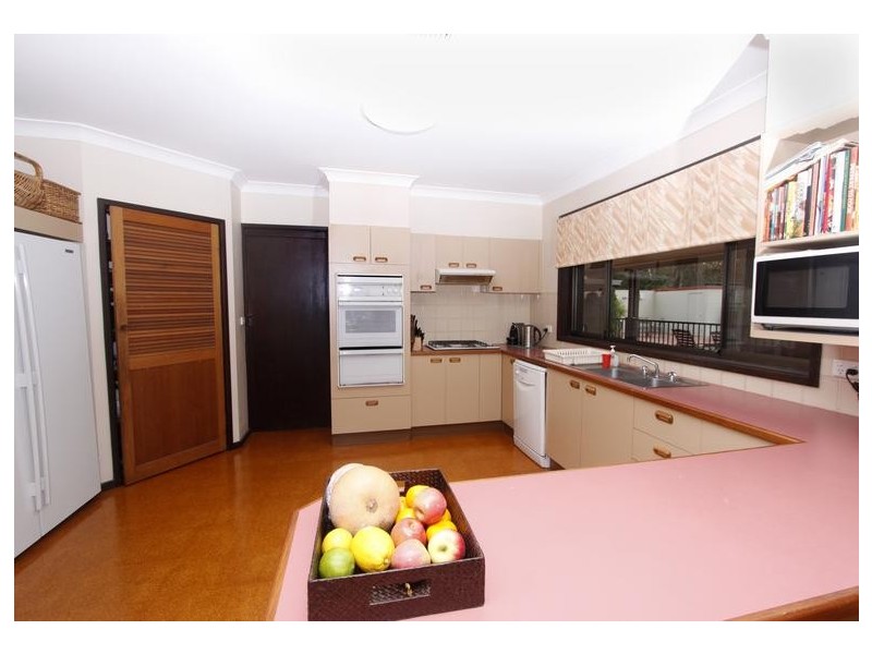 37 Rookes Road, Salt Ash NSW 2318