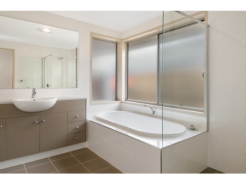 66 South, Medowie NSW 2318