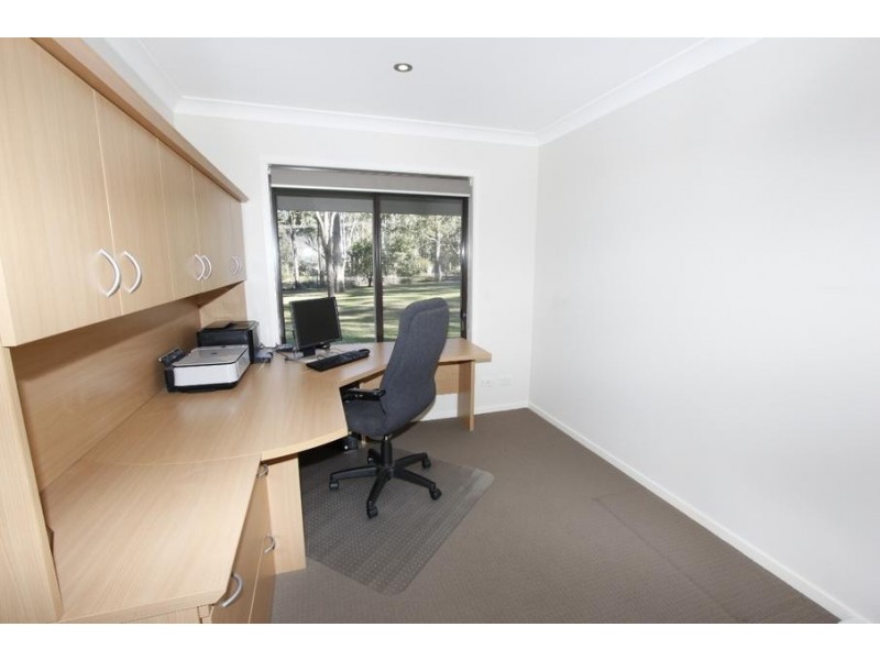 12 Evans Road, Medowie NSW 2318