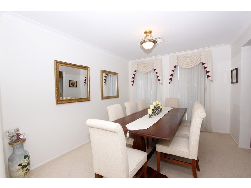 2 Eagle Close, Medowie NSW 2318