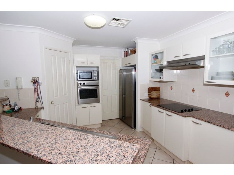 2 Eagle Close, Medowie NSW 2318