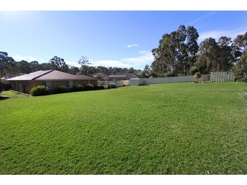 2 Eagle Close, Medowie NSW 2318