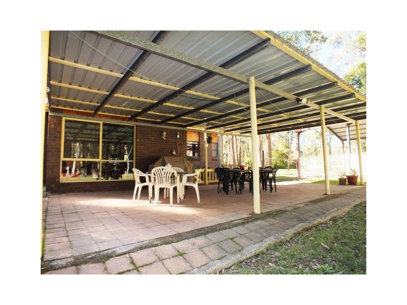 8 Windeyer Close, Medowie NSW 2318