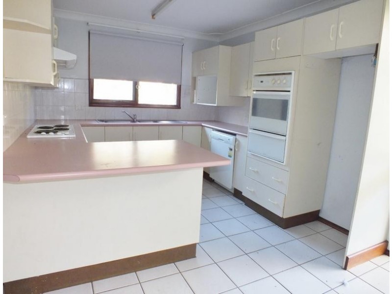 48 Rookes Road, Salt Ash NSW 2318