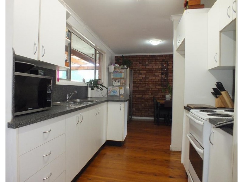 19 Bottle Brush Avenue, Medowie NSW 2318