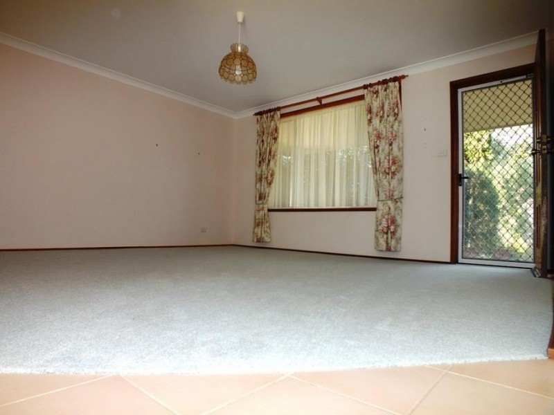 15 Hakea Parade, Medowie NSW 2318