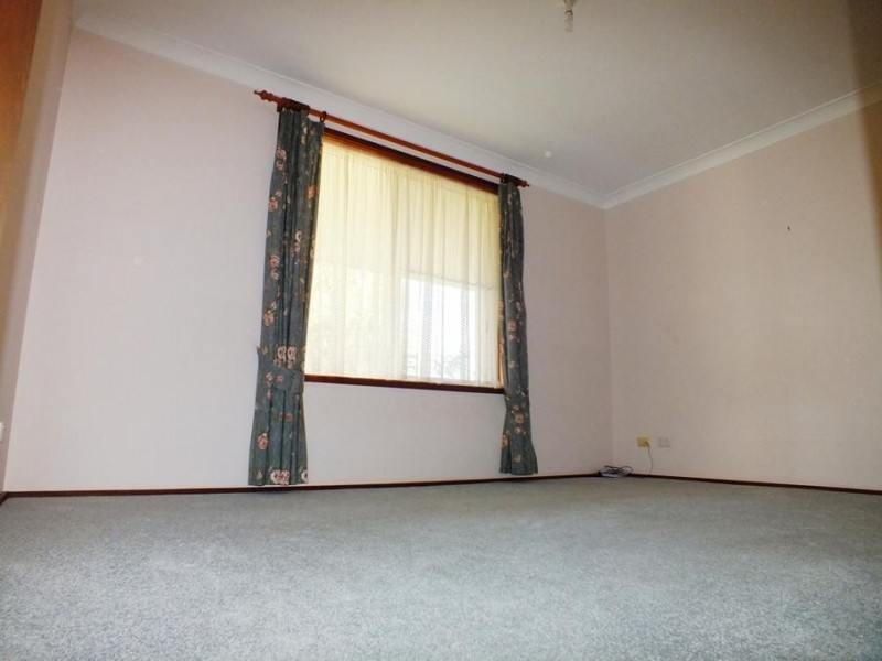 15 Hakea Parade, Medowie NSW 2318