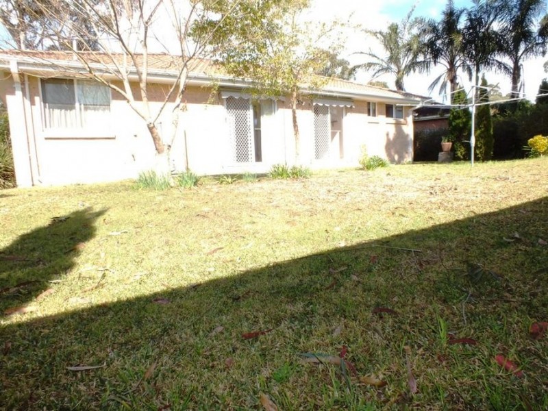 15 Hakea Parade, Medowie NSW 2318