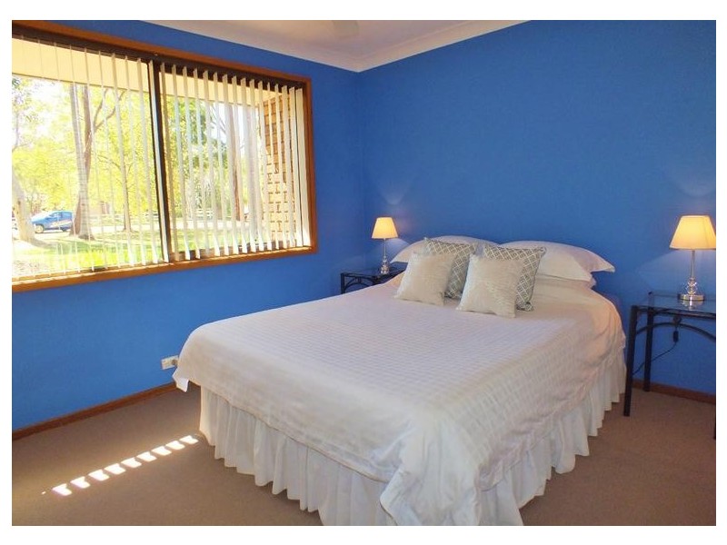 11 Griffiths Avenue, Medowie NSW 2318
