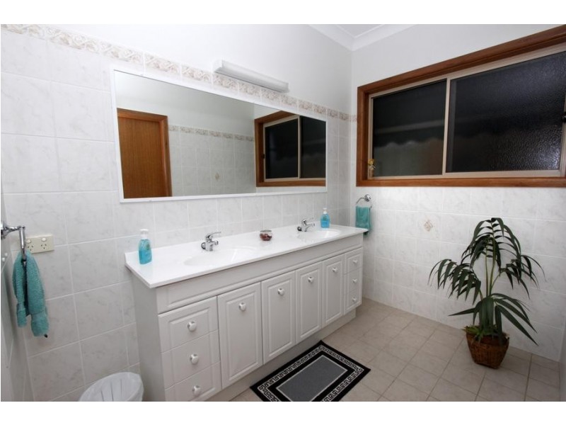 105 South Street, Medowie NSW 2318