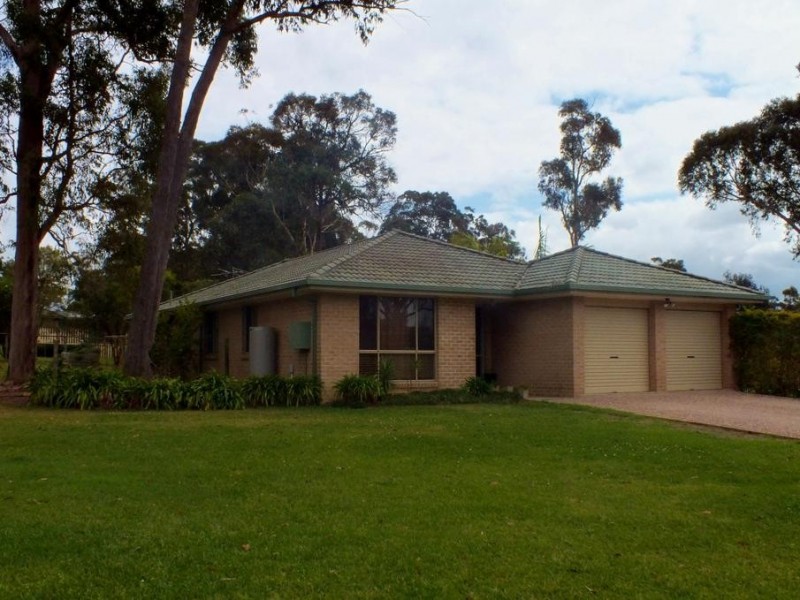 4 Barton Close, Medowie NSW 2318