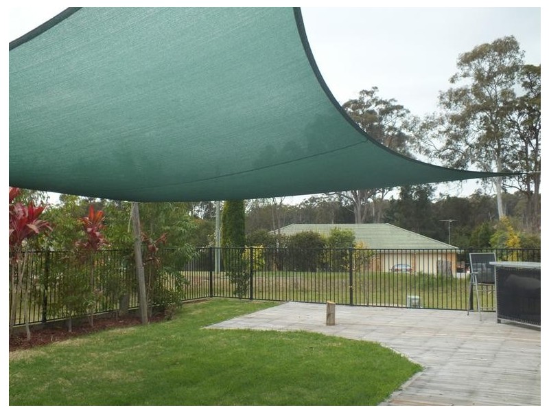 4 Barton Close, Medowie NSW 2318