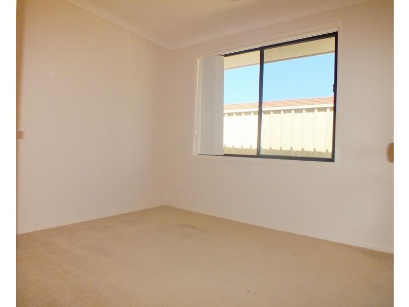 37 Robina Avenue, Medowie NSW 2318