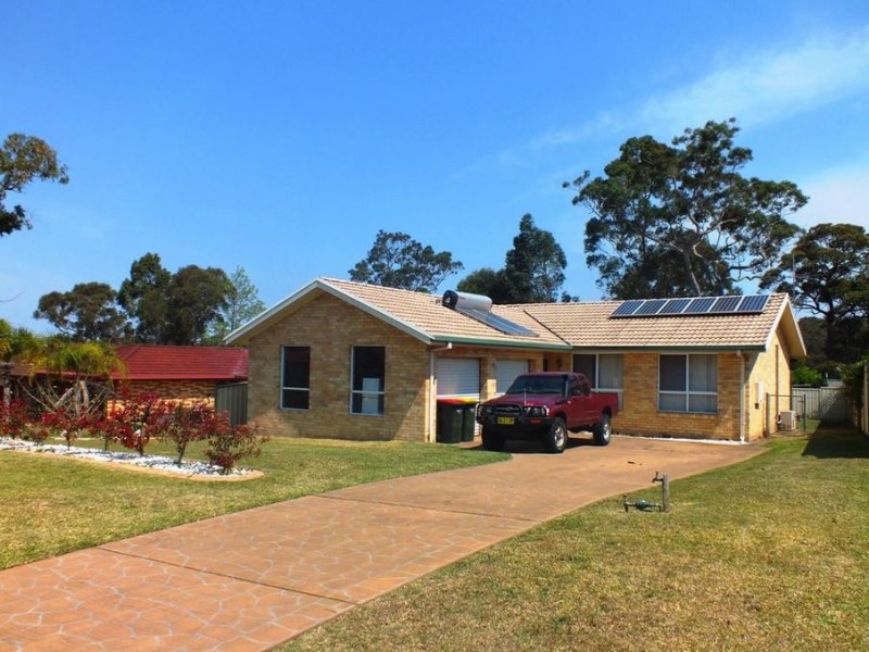 17 Tupelo Street, Medowie NSW 2318