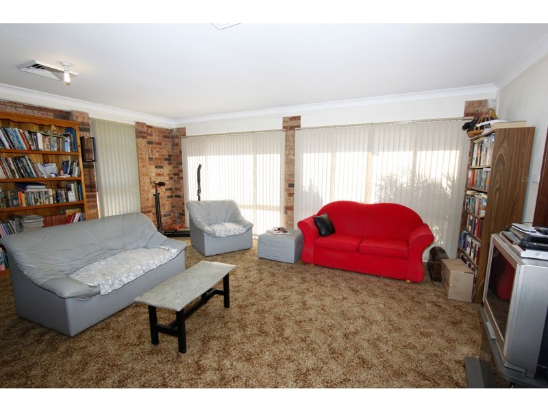 8 Kingfisher Close, Medowie NSW 2318