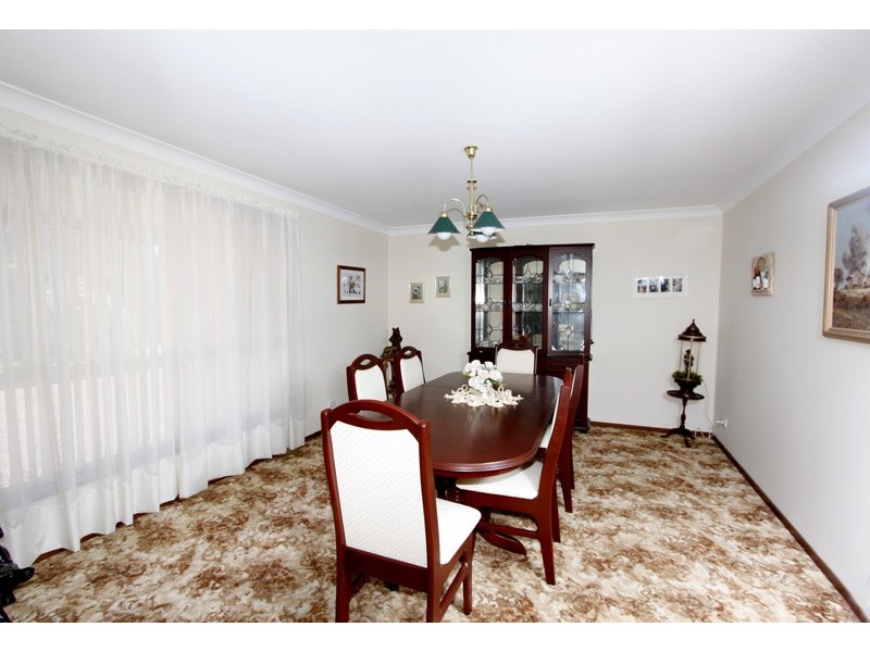 8 Kingfisher Close, Medowie NSW 2318