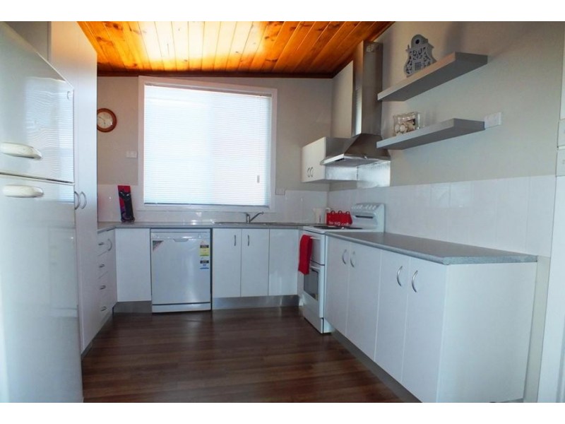 8 Malvern Road, Lemon Tree Passage NSW 2319