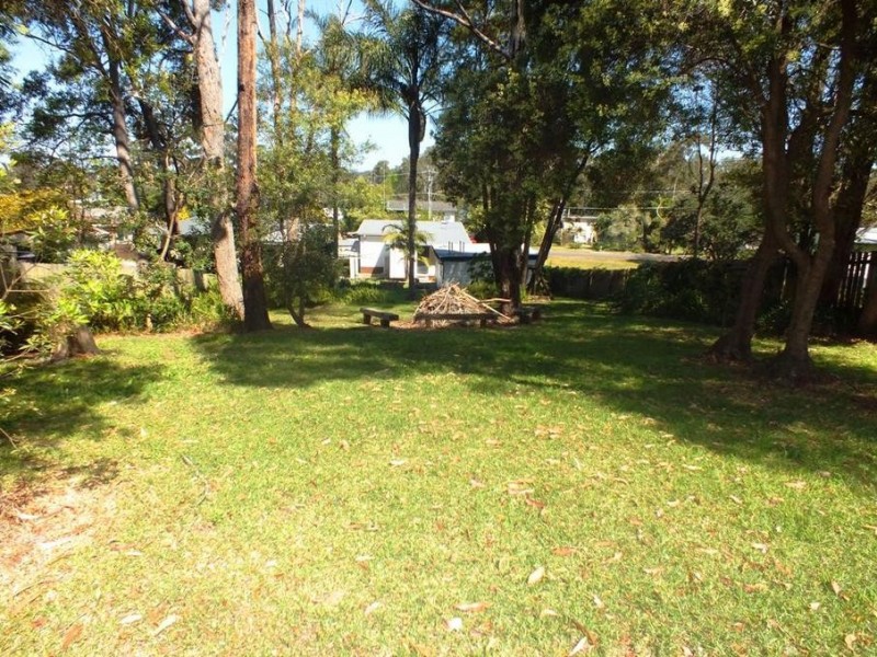 8 Malvern Road, Lemon Tree Passage NSW 2319