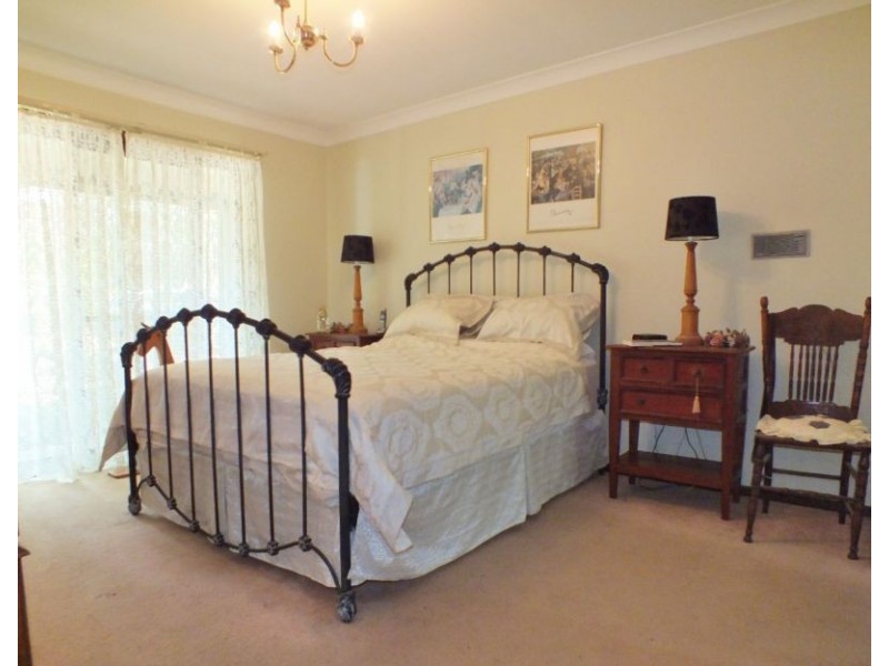 17 Wellard Close, Medowie NSW 2318