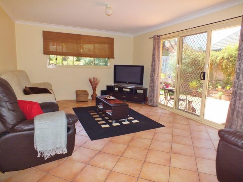 25 Creighton Drive, Medowie NSW 2318