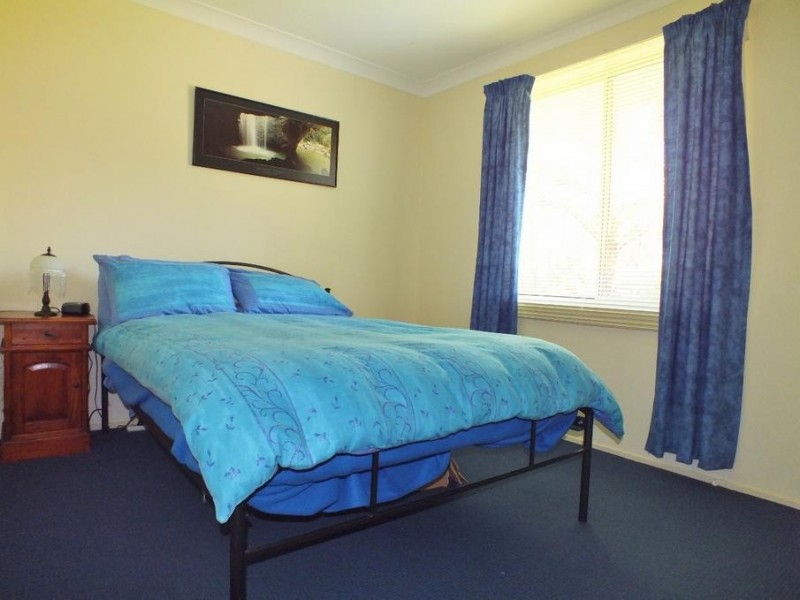 25 Creighton Drive, Medowie NSW 2318