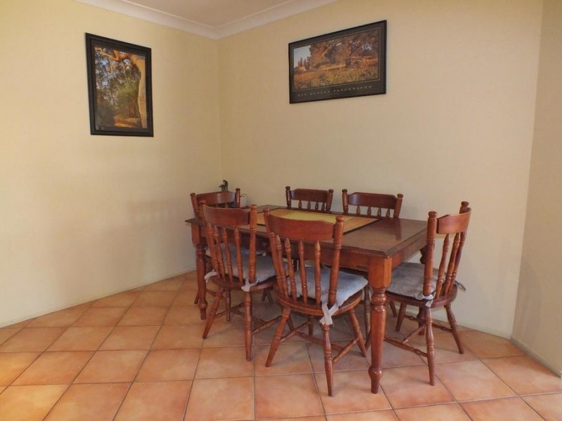 25 Creighton Drive, Medowie NSW 2318