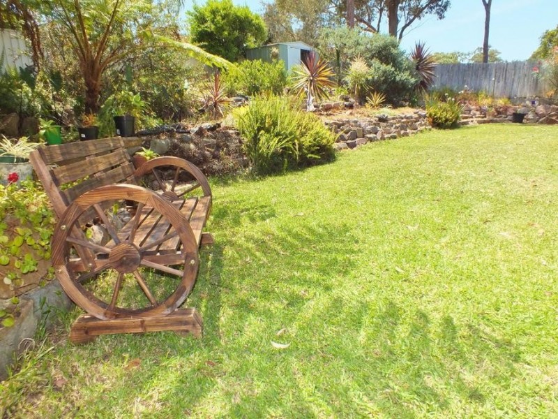 25 Creighton Drive, Medowie NSW 2318