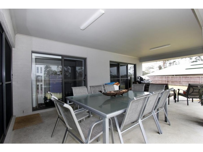 17 Oakmont Avenue, Medowie NSW 2318