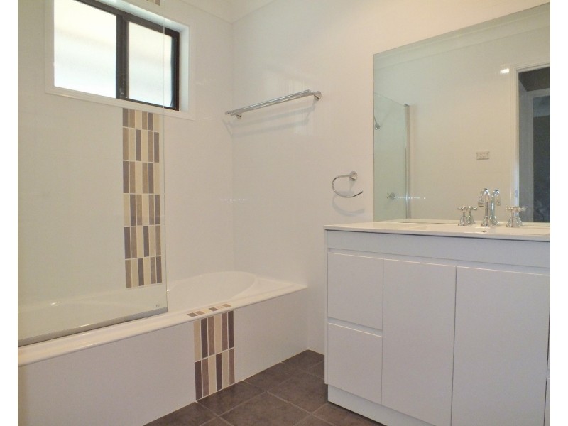 1 Collins Court, Medowie NSW 2318