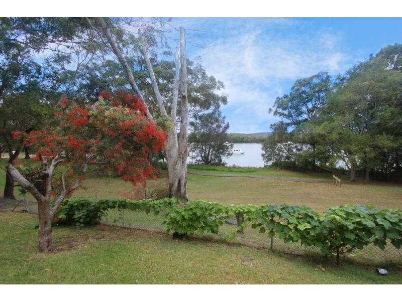 49 James Scott Crescent, Lemon Tree Passage NSW 2319