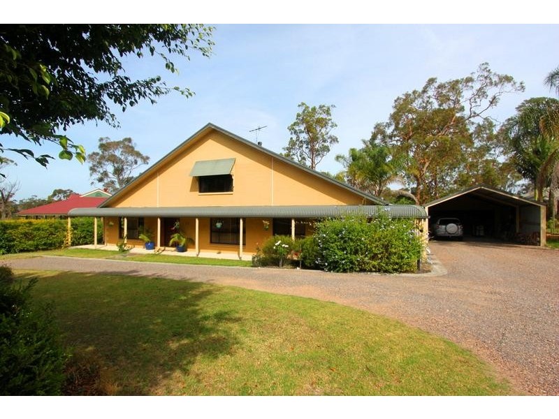 15 Sir Henry Parkes Avenue, Medowie NSW 2318