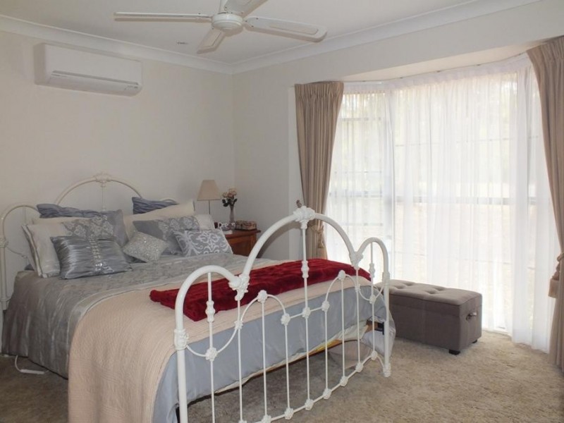 7 Griffiths Avenue, Medowie NSW 2318