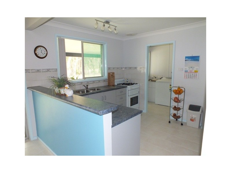 1 Brownes Road, Salt Ash NSW 2318