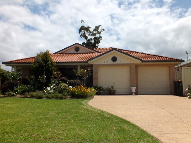 7 Silverwood Close, Medowie NSW 2318