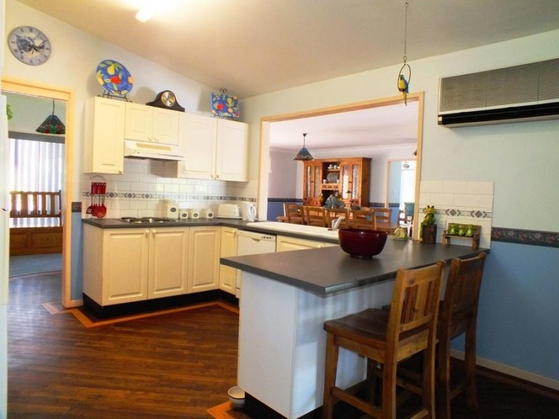 2 Griffiths Avenue, Medowie NSW 2318