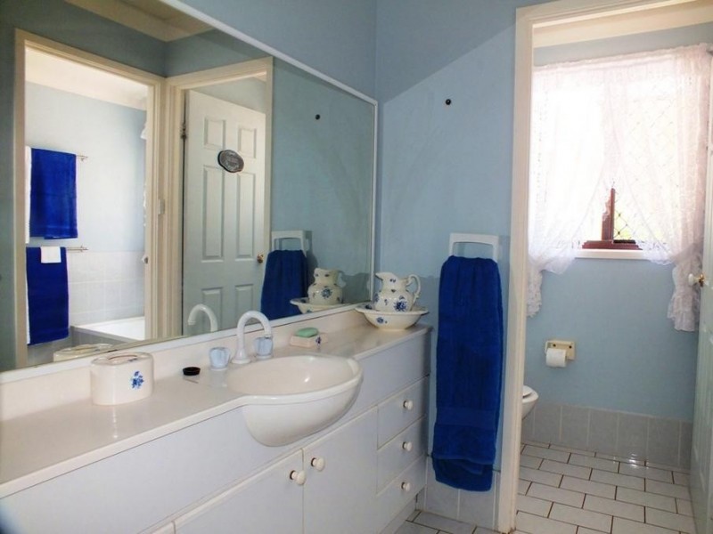 2 Griffiths Avenue, Medowie NSW 2318