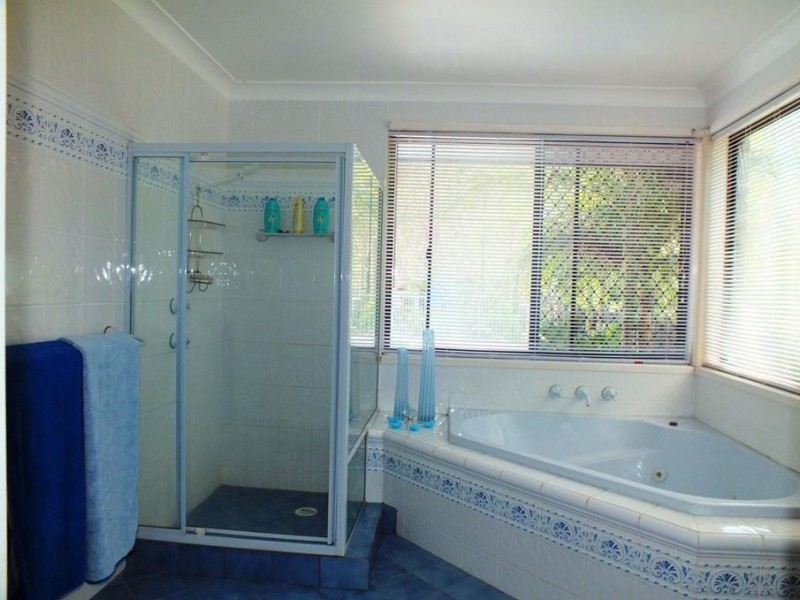 2 Griffiths Avenue, Medowie NSW 2318