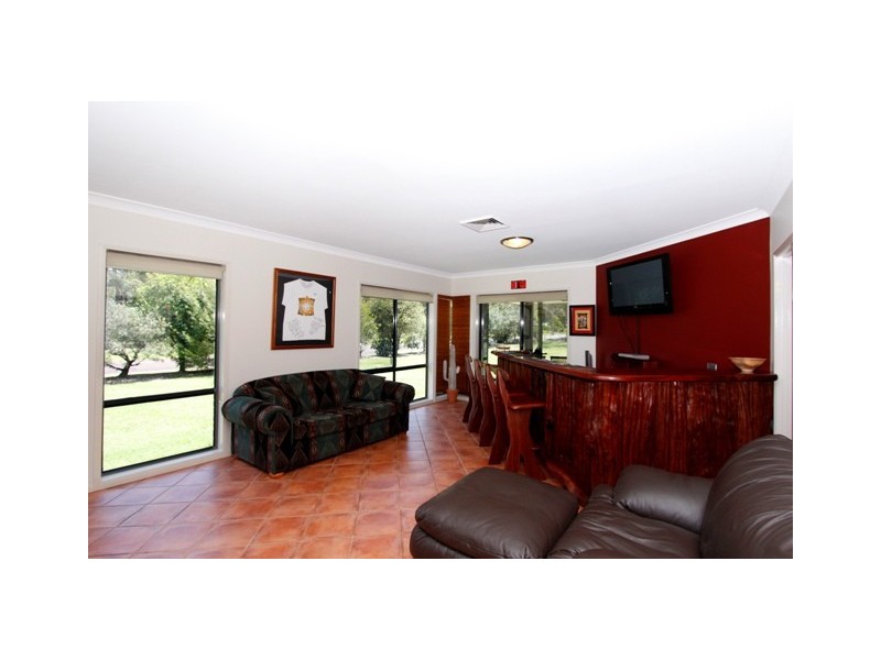 6 Mahogany Place, Medowie NSW 2318