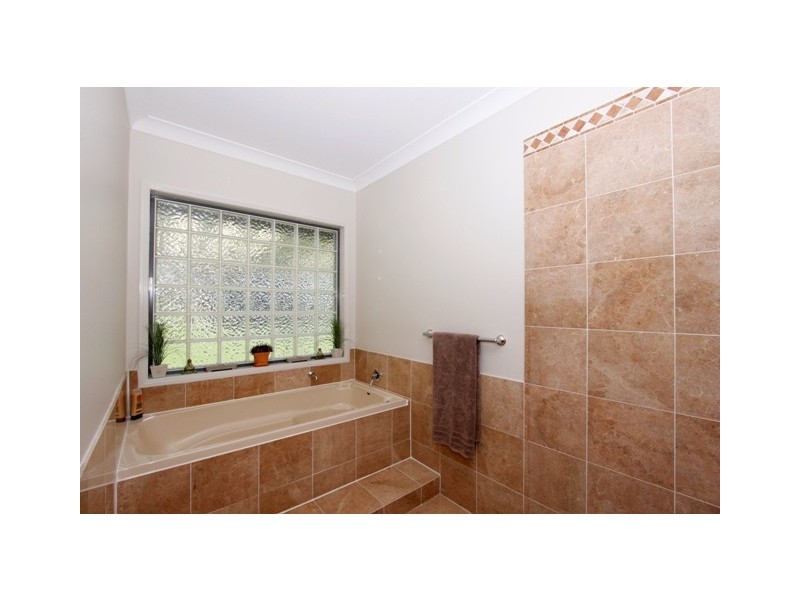 6 Mahogany Place, Medowie NSW 2318