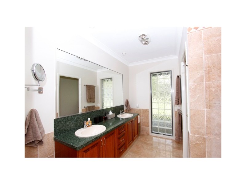 6 Mahogany Place, Medowie NSW 2318