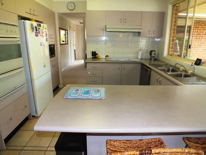 8 Rosewood Drive, Medowie NSW 2318